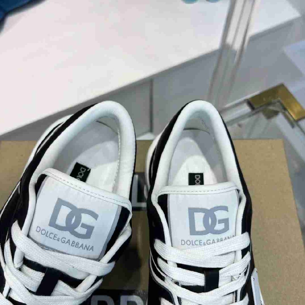 DOLOE&GABBANA DG0061