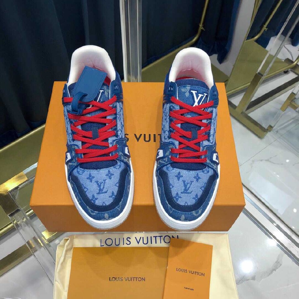 LV sneakers LU0173