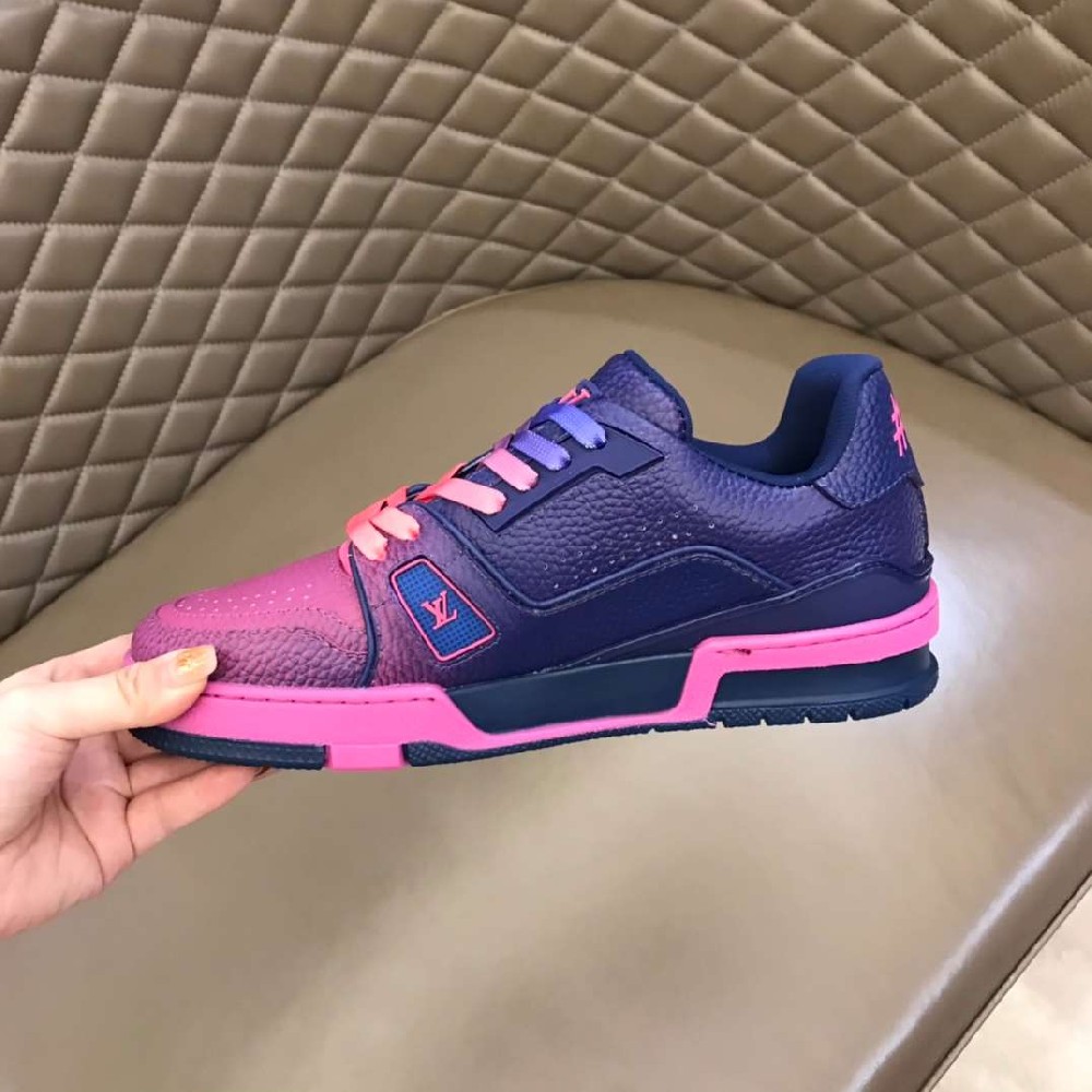 LV sneakers LU0201
