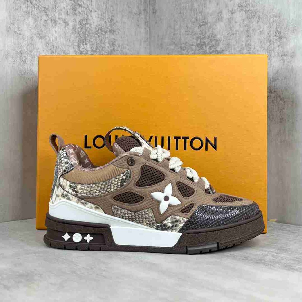 LV sneakers LU0405