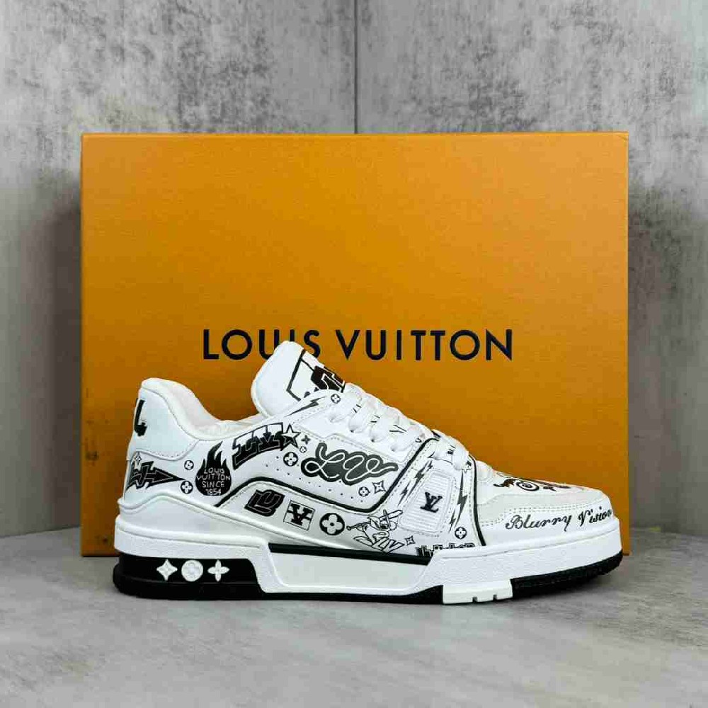 LV sneakers LU0413
