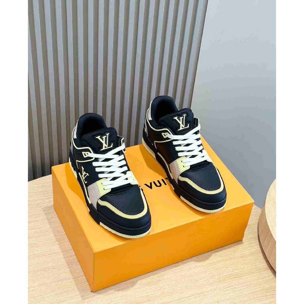 LV sneakers LU0431