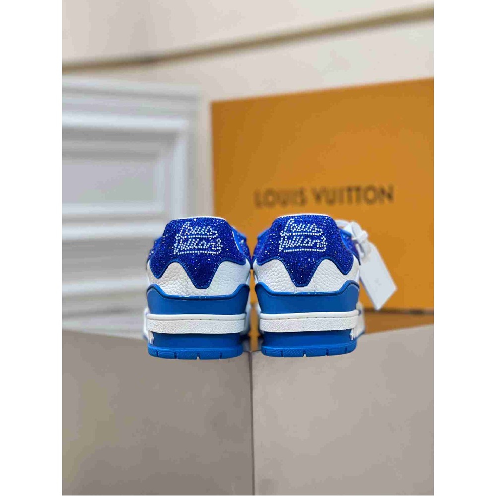 LV sneakers LU0441