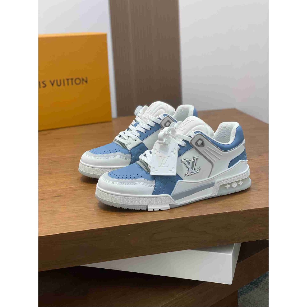 LV sneakers LU0443