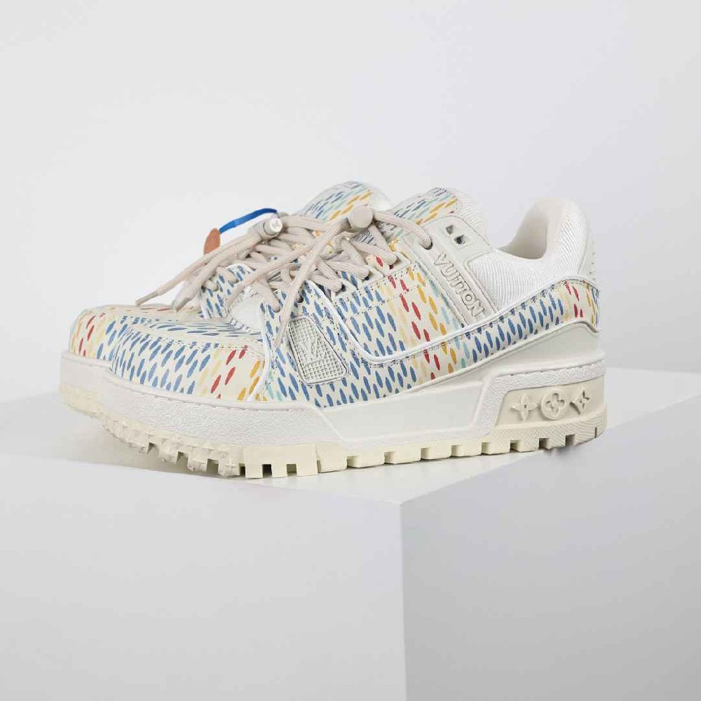 LV sneakers LU0467
