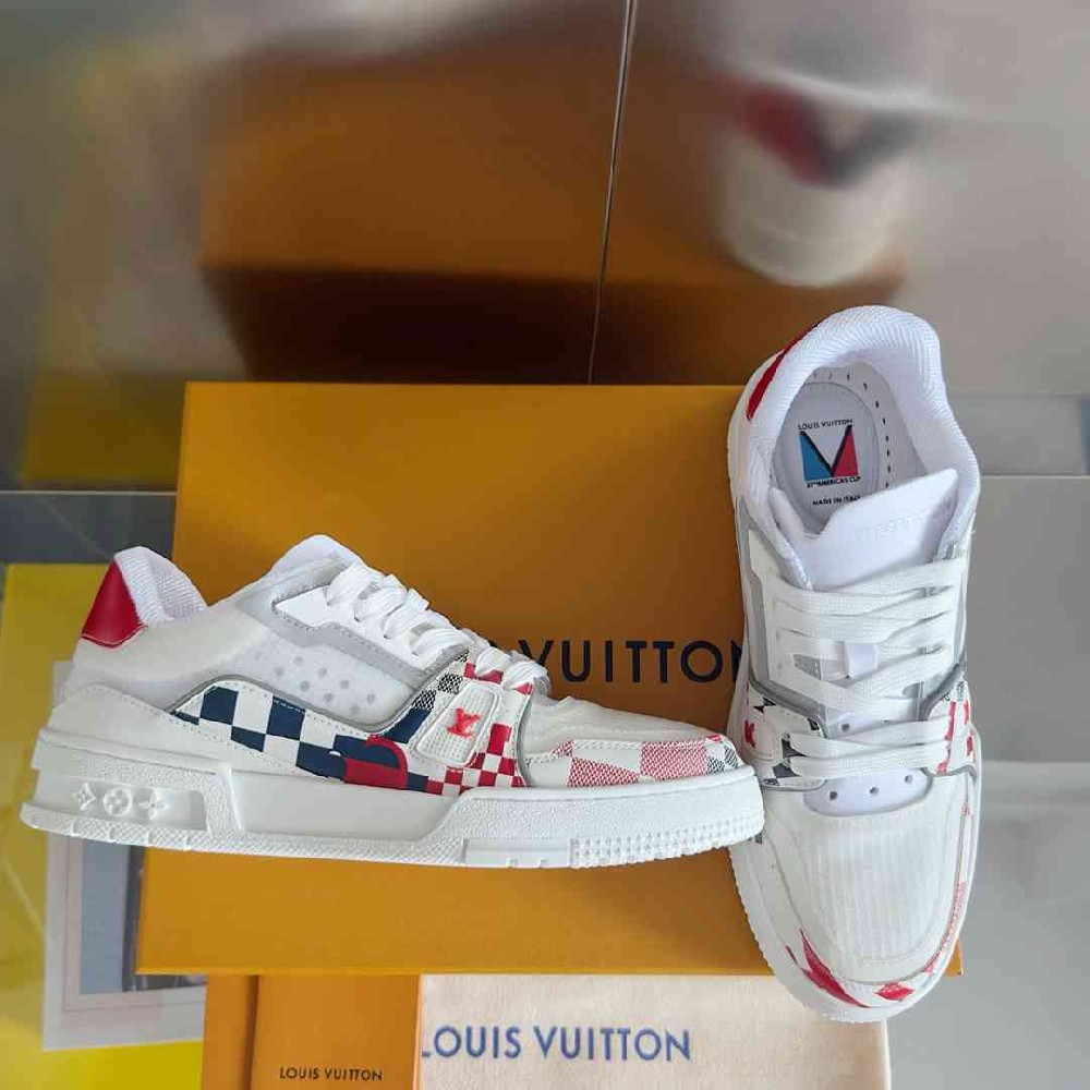 LV sneakers LU0468