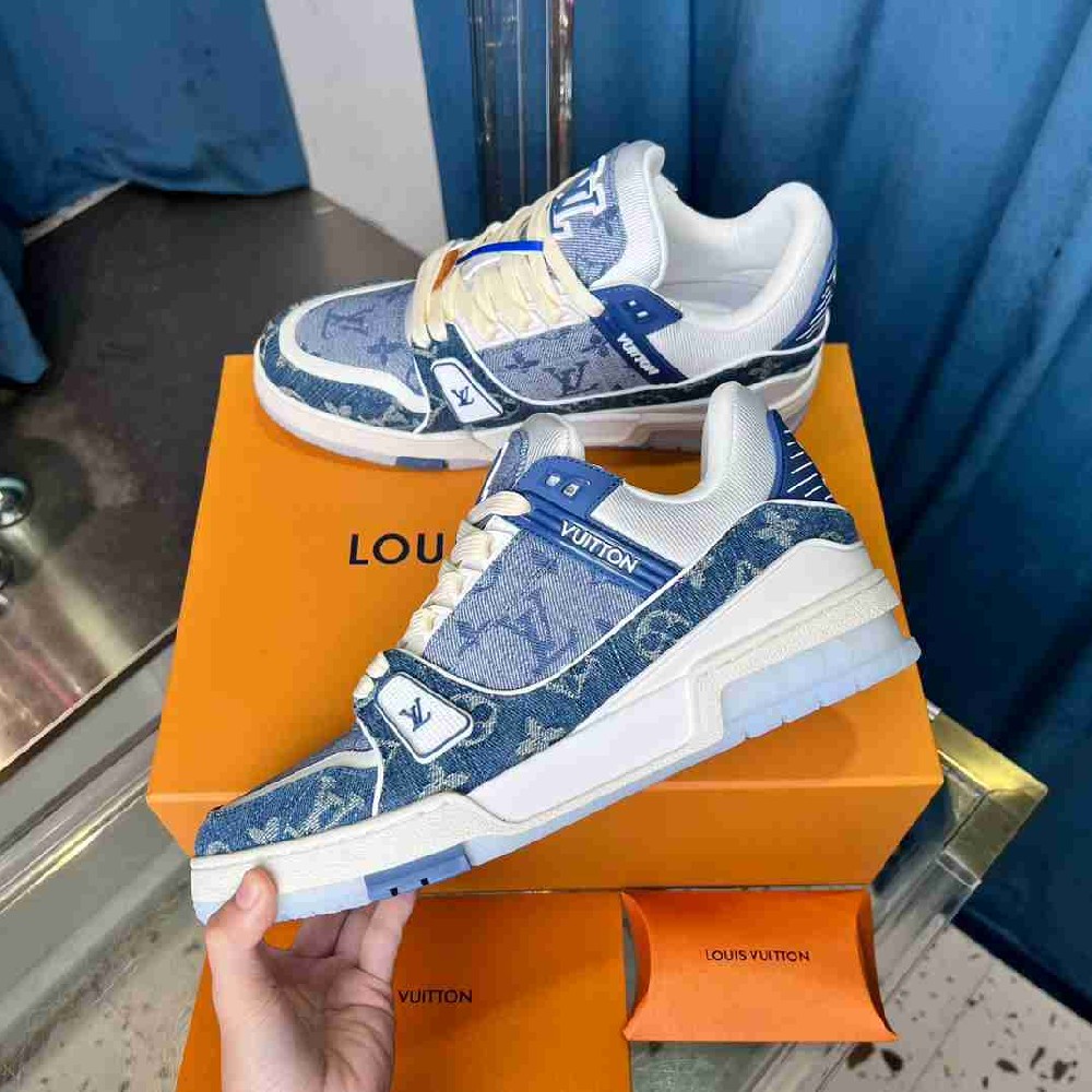 LV  sneakers LU0498