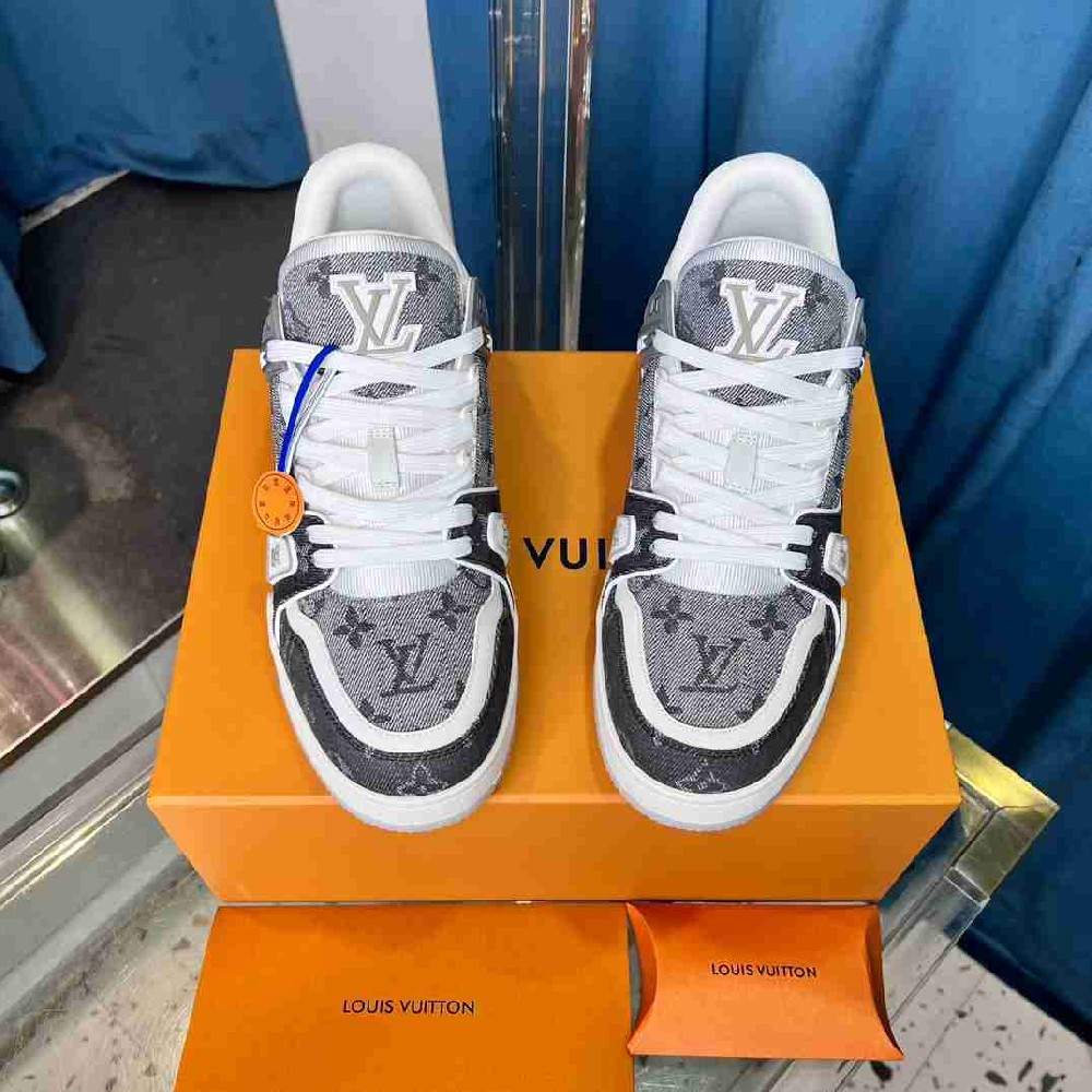 LV  sneakers LU0499