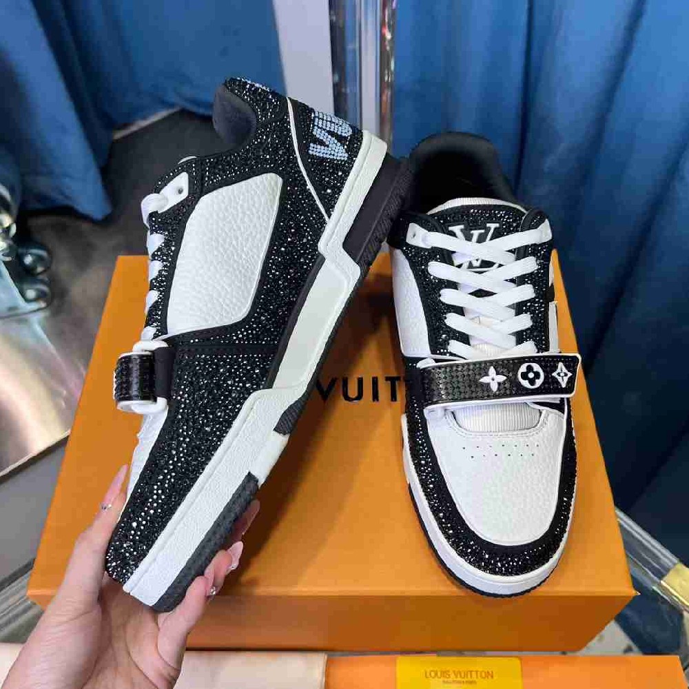 LV  sneakers LU0508