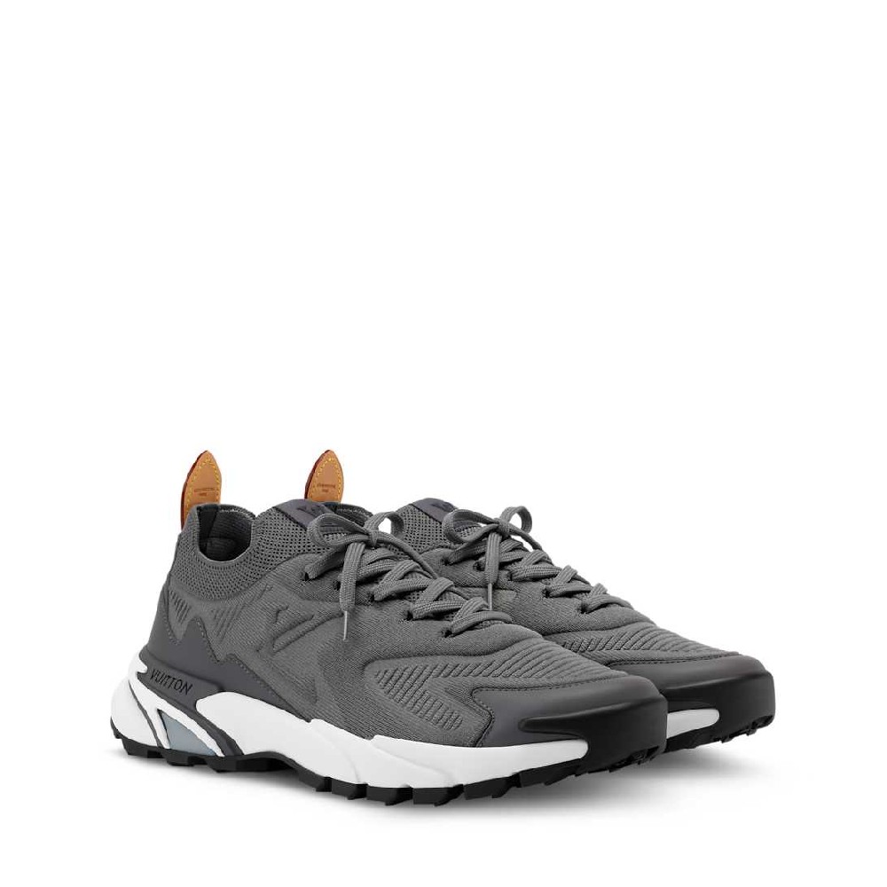 LV sneakers LU0529