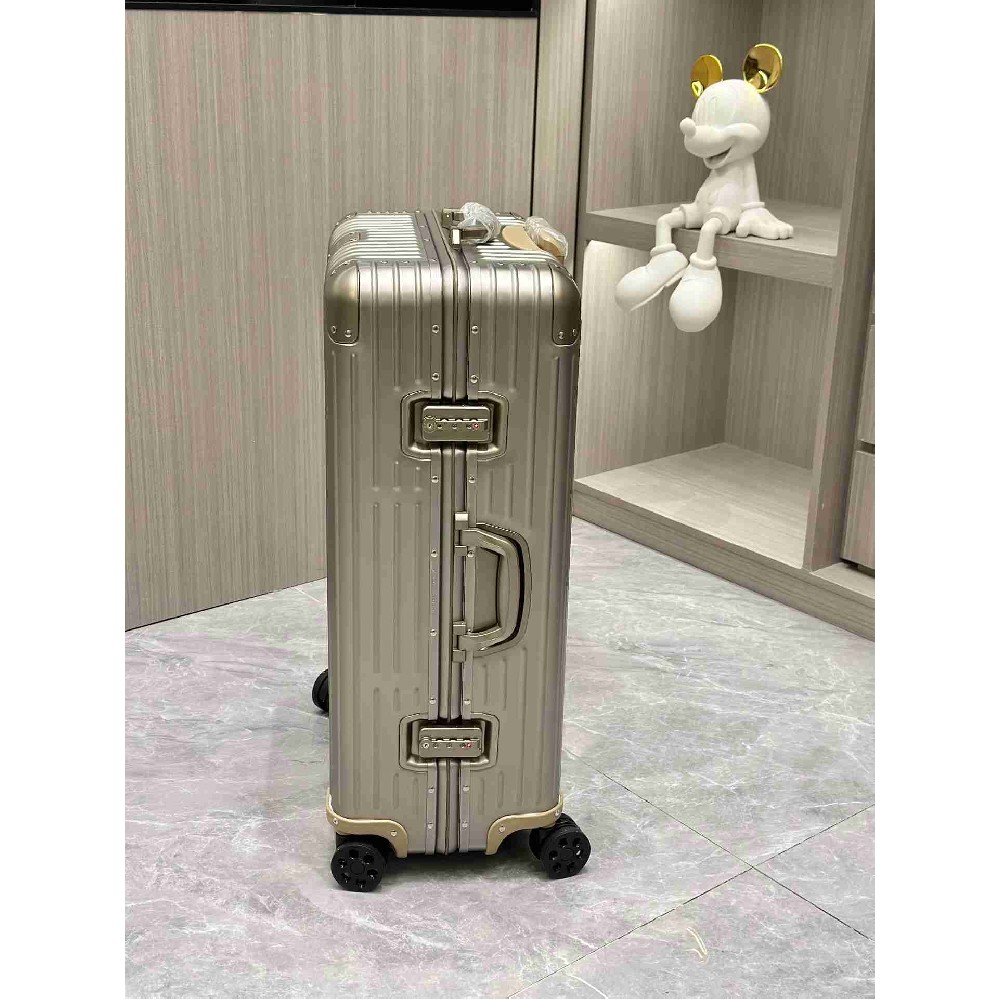 Rimowa Suitcase LXX0011