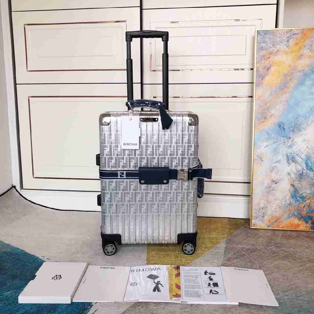 Fendi & Rimowa Suitcase LXX0023
