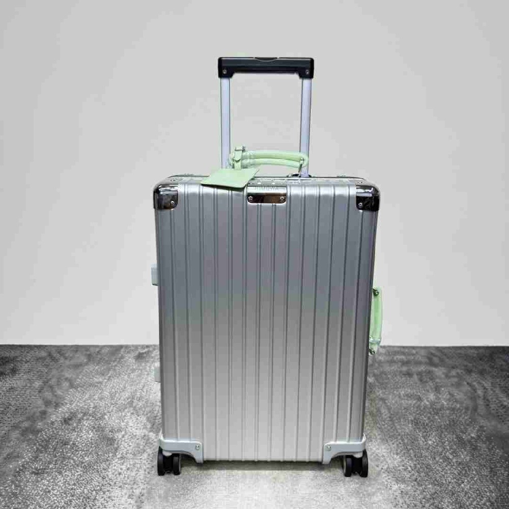 Rimowa  Suitcase LXX0050