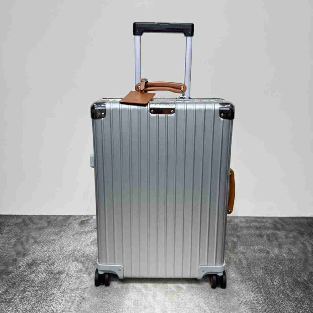Rimowa  Suitcase LXX0051