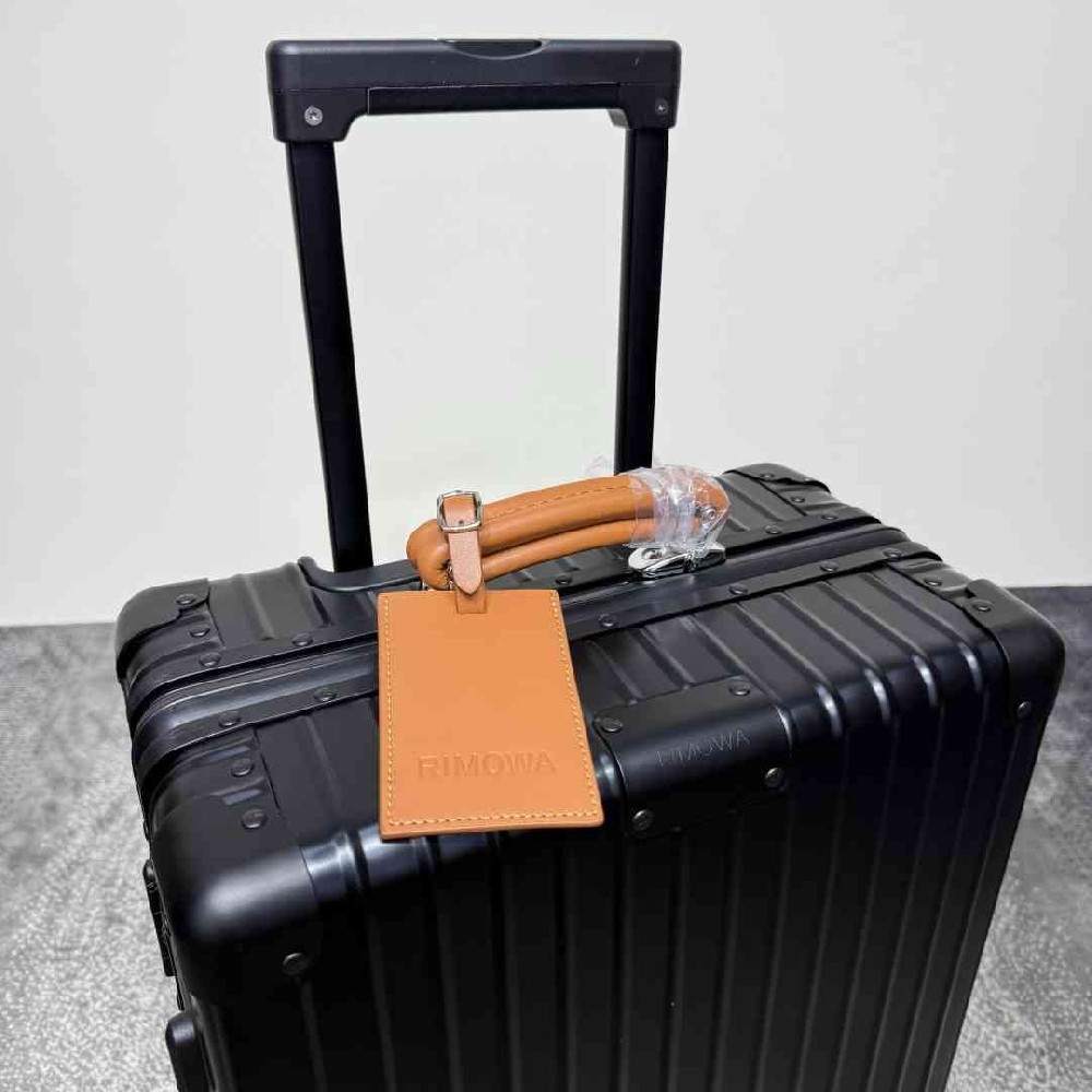 Rimowa Suitcase LXX0053