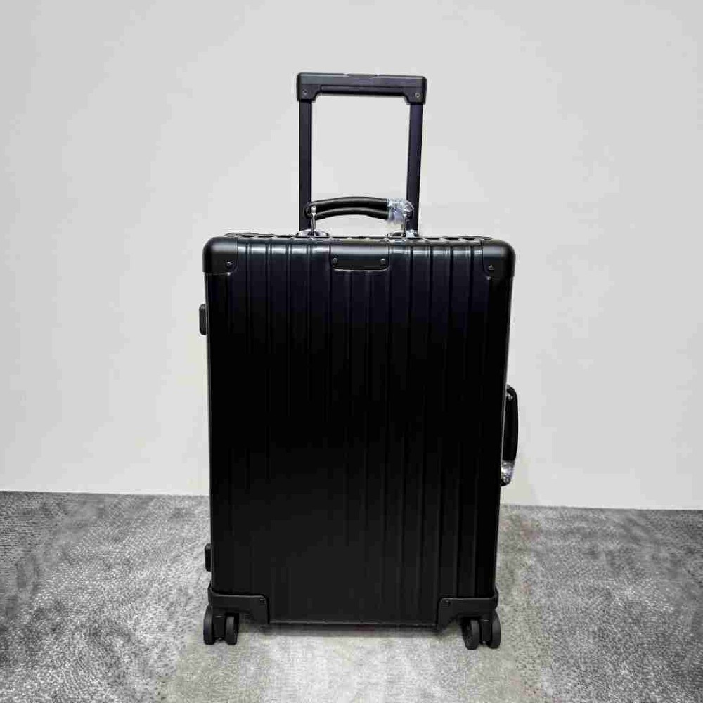 Rimowa  Suitcase LXX0055