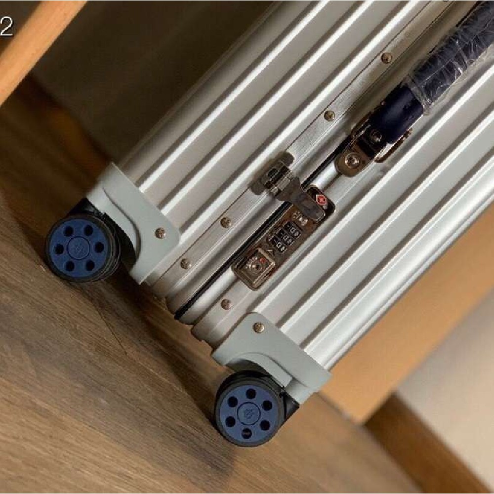 Rimowa  Suitcase LXX0058