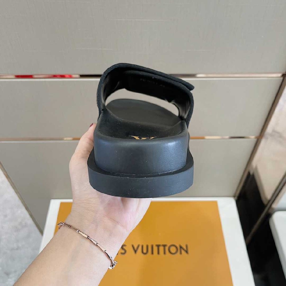 Louis Vuitton Slipper