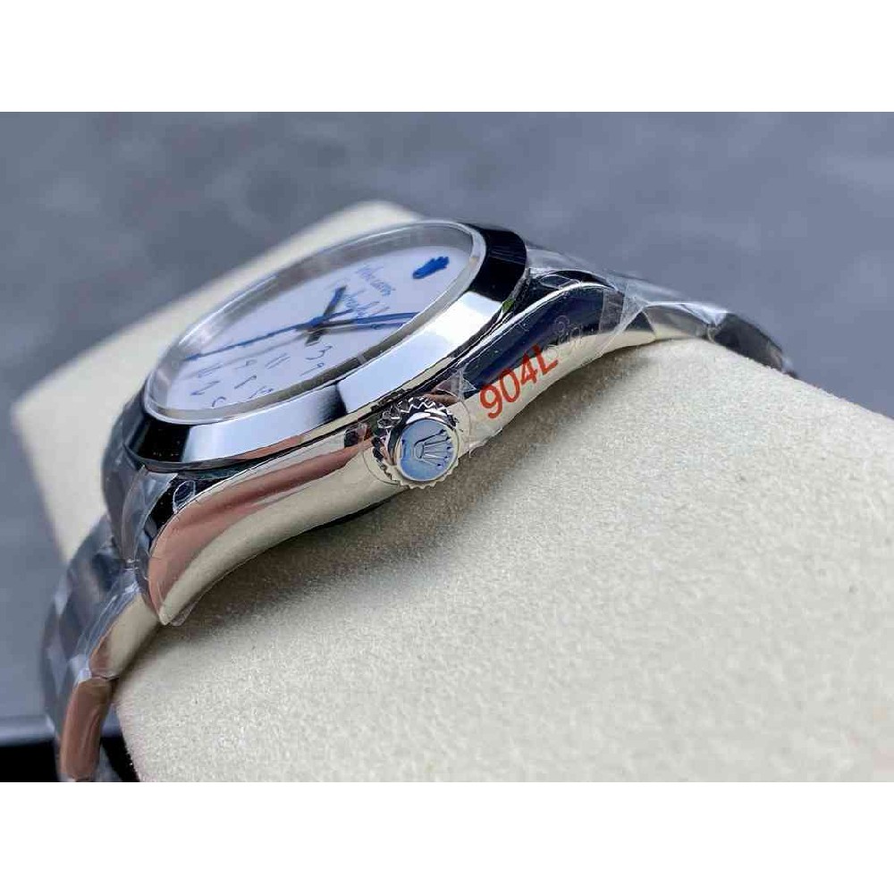 ROLEX   Who cares RO1687